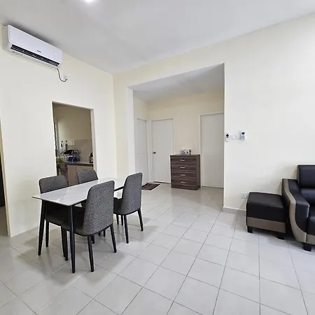 Valerie Homestay Sandakan Exterior photo