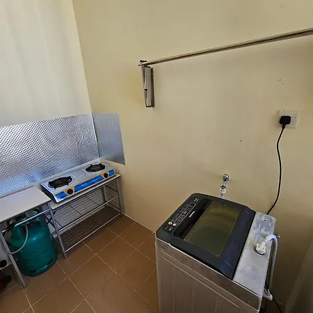 Valerie Homestay Sandakan Exterior photo