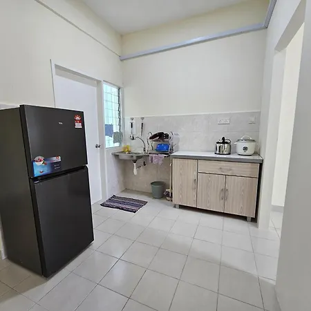 Valerie Homestay Sandakan Exterior photo